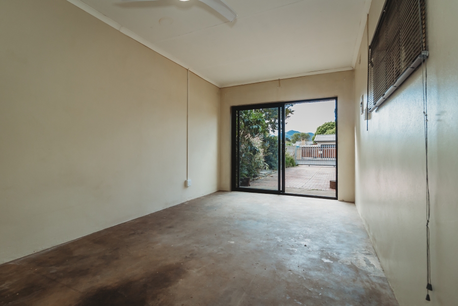 3 Bedroom Property for Sale in Loerie Park Western Cape